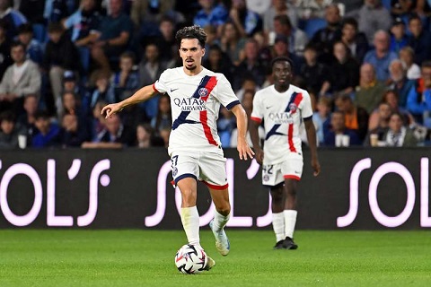 Paris Saint Germain vs Stade Brestois 3h ngày 20/2