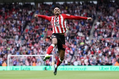 Sunderland vs Nottingham Forest 2h ngày 25/4