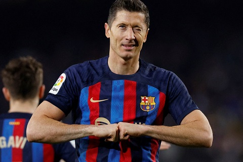 Barcelona vs Real Madrid 2h ngày 12/1