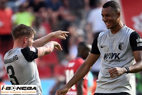 Augsburg vs Eintr Frankfurt 20h30 ngày 25/4
