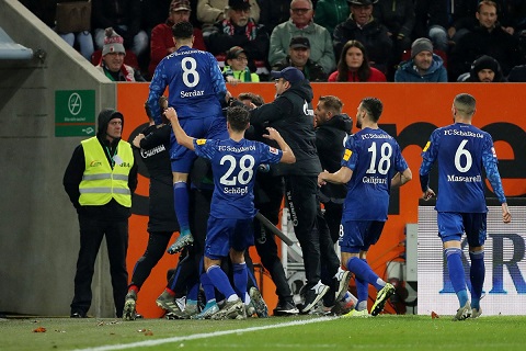 Schweinfurt vs Schalke 04 0h ngày 27/3