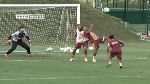Ronaldinho ghi siêu phẩm trong buổi tập của Atletico Mineiro